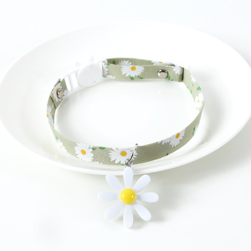 Adjustable Daisy Flowers Necklace Pet Collar